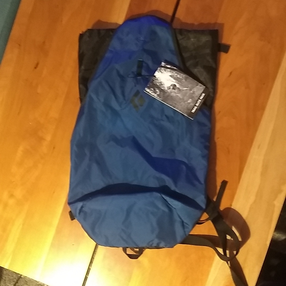 Black Diamond Trail Blitz 12 Backpack